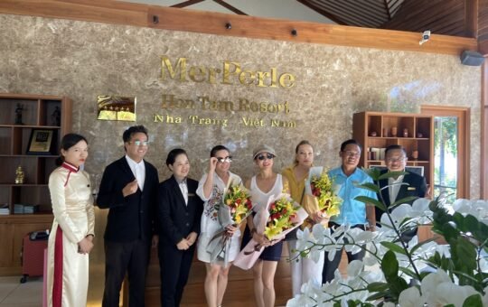 MerPerle Resorts and Hotels welcomed Celeb Ky Duyen and her friends to Hon Tam Island 1