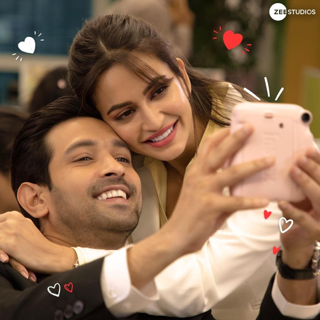 Kriti Kharbanda and Vikrant Massey are one exciting and talented pair to look forward to in the film, 14 Phere!