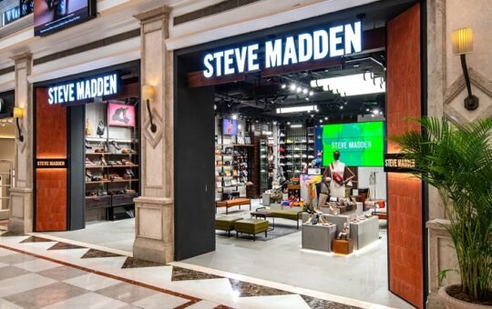 Steve Madden launches their first concept Store in DLF Promenade