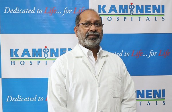 Dr. Kamaraj, Senior Orthoscopic Surgeon - Kamineni Hospitals