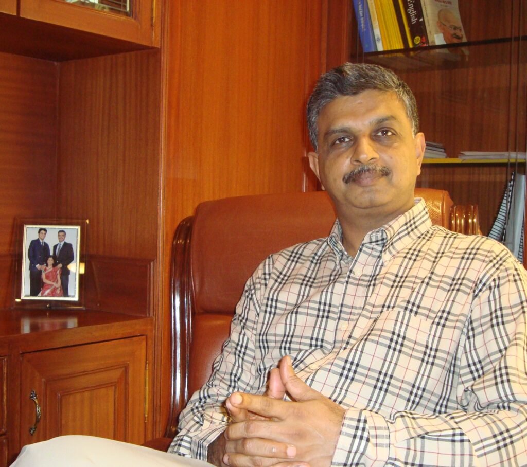 Dr Vikram Shah