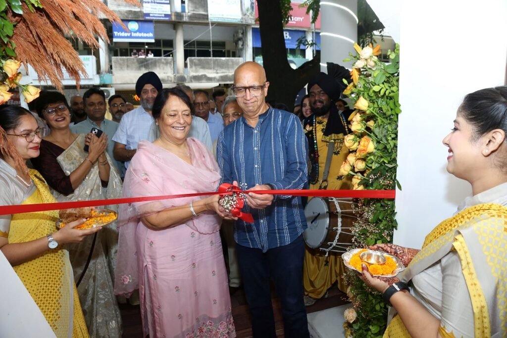 Tanishq Unveils Its Grand New Store in Chandigarh