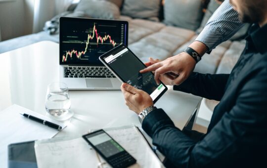 Simple Budgeting Strategies for a Stress-Free Life